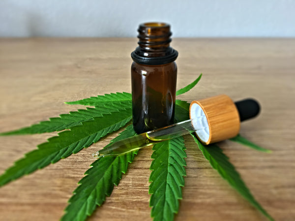 CBD Oil Found to Help People with Anxiety and Pain